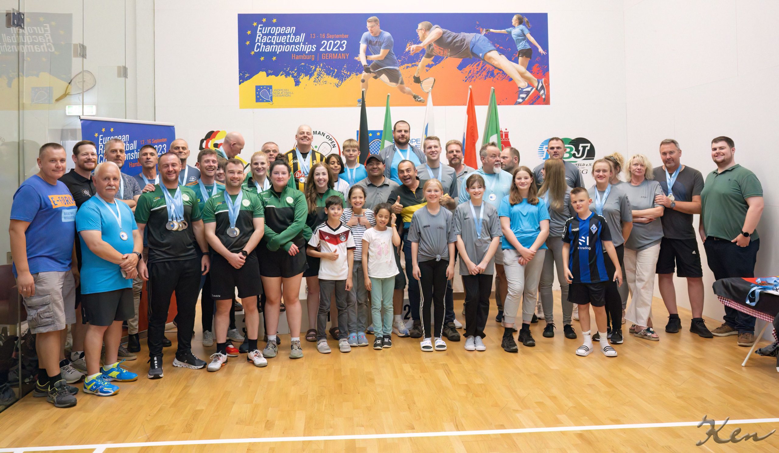 You are currently viewing Ken Fife’s photos completed